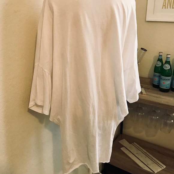 Front Knot T-Shirt - Picture 4 of 5